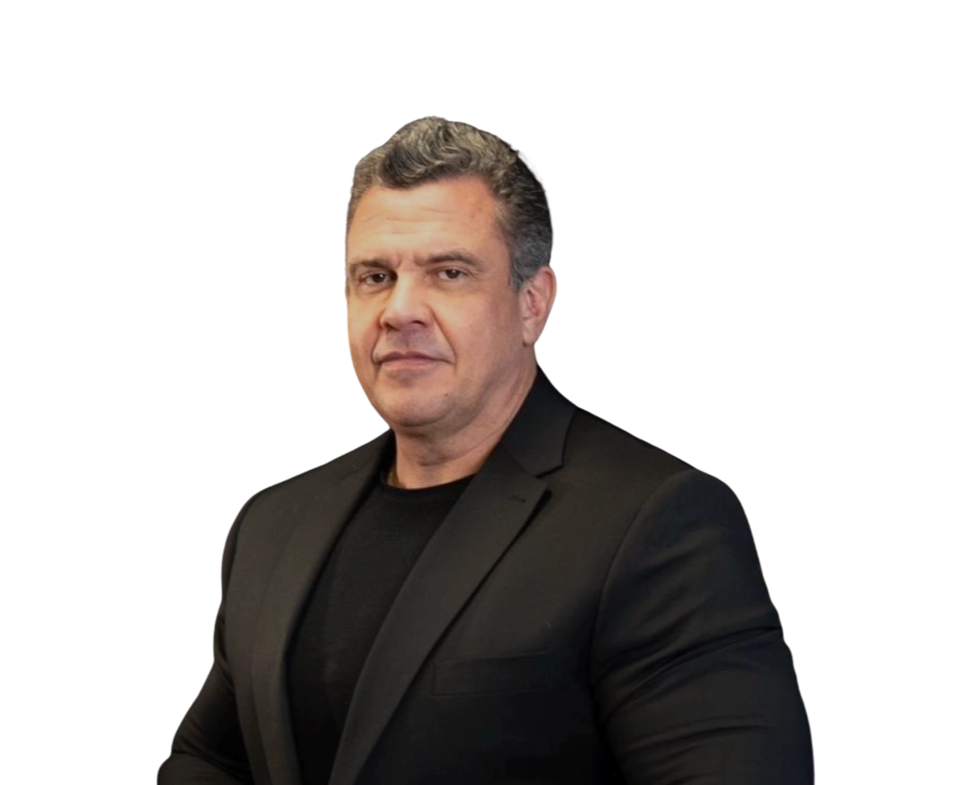 Foto de Lásaro do Carmo Jr, apresentador da live